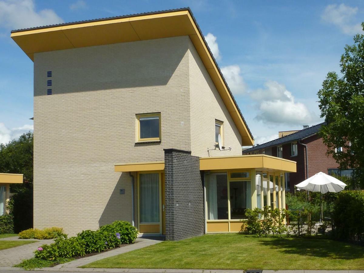 Vakantiehuisgalamadammen Met Ligplaats Boot Koudum Exterior photo