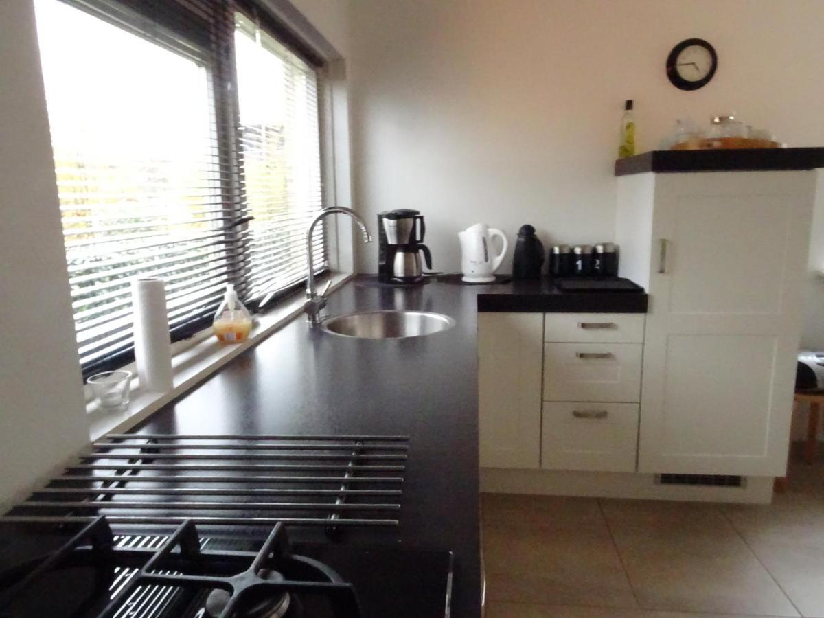Vakantiehuisgalamadammen Met Ligplaats Boot Koudum Exterior photo